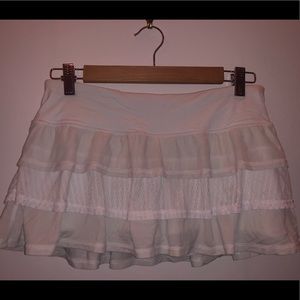 Lulu lemon white tennis skirt